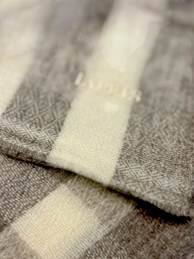 Ivory & Taupe Brown Cashmere Buffalo Check Scarf