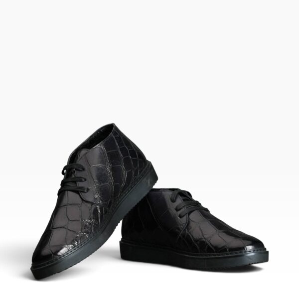 Black Hand-Painted Crocodile & Beaver Fur Chukka Boots